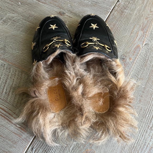 Gucci Bee Lamb Wool Princetown Slipper - Picture 4 of 5